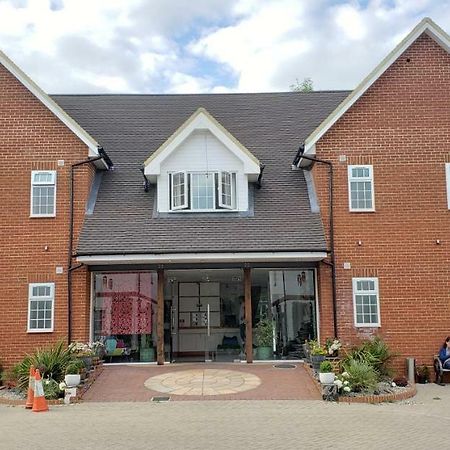 Stansted Airport Lodge Takeley Eksteriør bilde