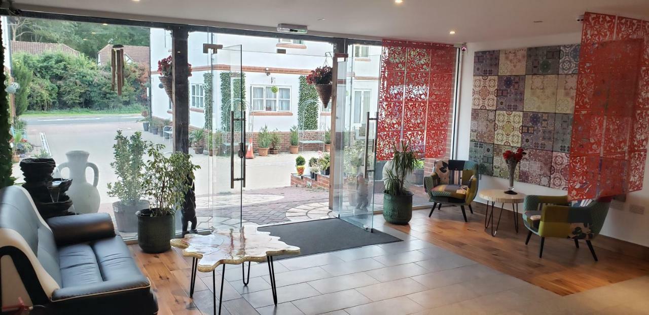 Stansted Airport Lodge Takeley Eksteriør bilde